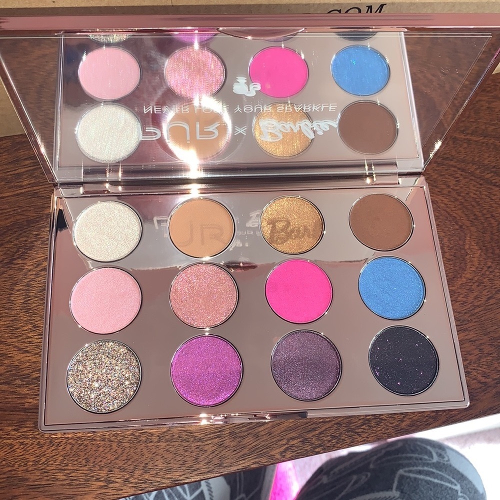 New w/oBox PÜR X BARBIE Endless Possibilities Eyeshadow Palette Limited Edition